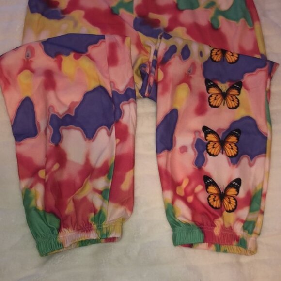 SHEIN tie-dye butterfly sweatpants - Picture 4 of 5